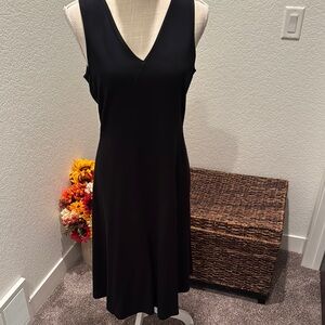 Black Sleeveless V-Neck Knit Dress